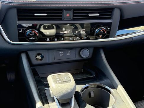 New 2026 Nissan Rogue SV image 18