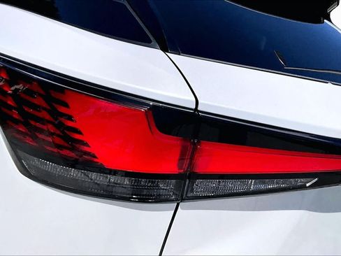 Used 2024 Lexus RX 350 FWD w/ Technology Package image 29