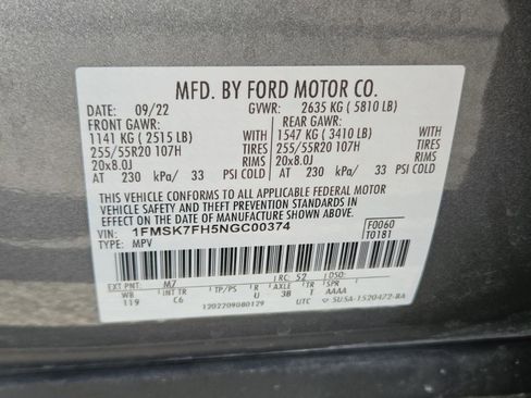 Certified 2022 Ford Explorer Limited w/ Limited Technology Package image 35