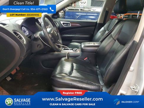 Used 2017 Nissan Pathfinder Platinum image 9