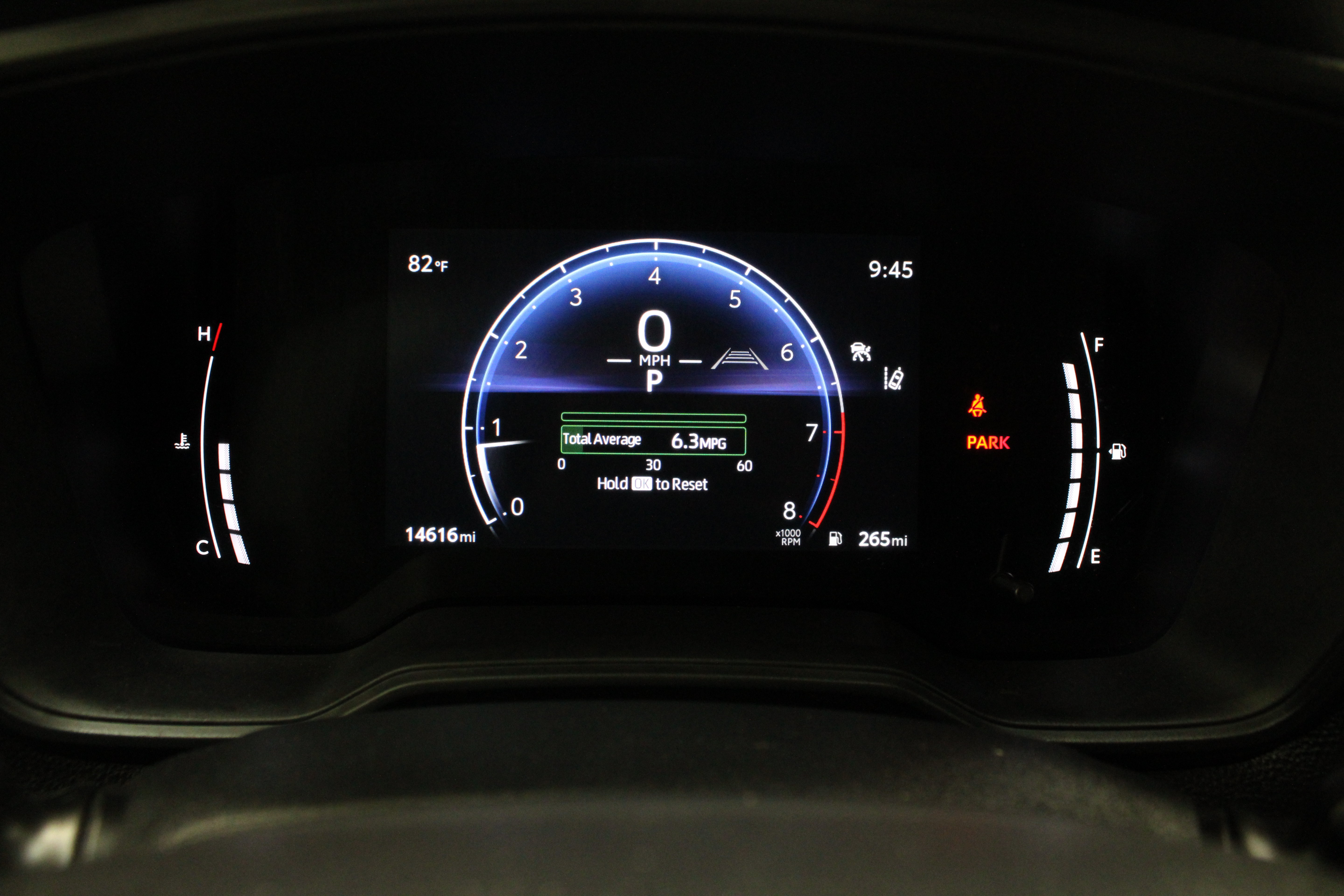 Used 2026 Toyota Corolla Cross LE FWD image 37