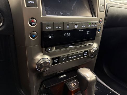 Used 2021 Lexus GX 460 Premium w/ Premium Package AWD/4WD image 37