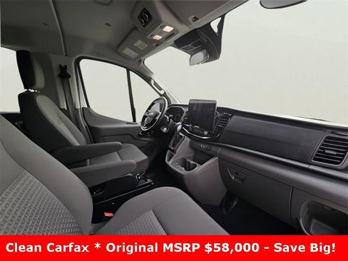 Used 2024 Ford Transit 350 XLT image 32