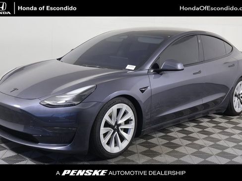 Used 2023 Tesla Model 3 Long Range image 1