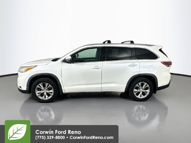 Used 2015 Toyota Highlander XLE AWD/4WD image 5