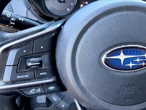 Used 2021 Subaru Crosstrek 2.0i AWD/4WD image 24