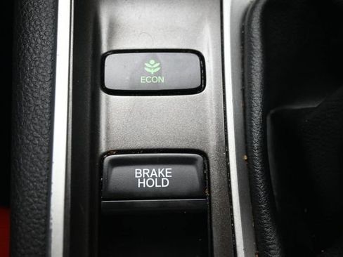 Used 2019 Honda Accord Sport image 31