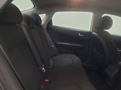 Used 2018 Kia Optima LX FWD image 19