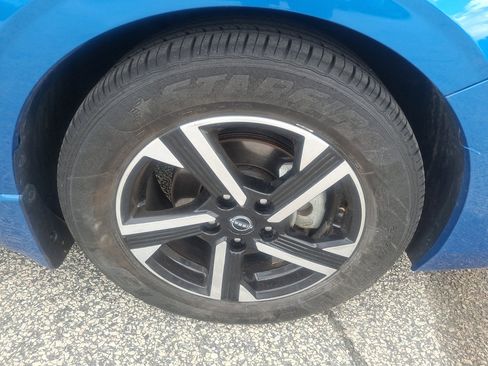 Used 2024 Nissan Sentra SV w/ All-Weather Package FWD image 9
