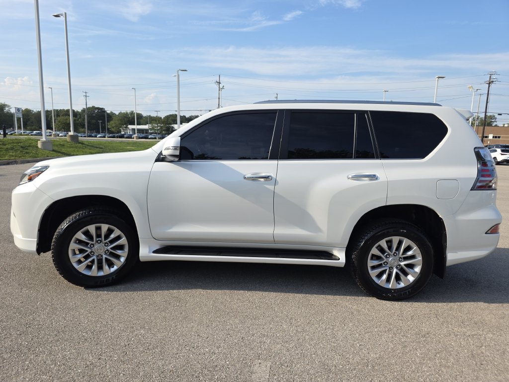 Certified 2022 Lexus GX 460 Premium w/ Premium Package AWD/4WD image 6