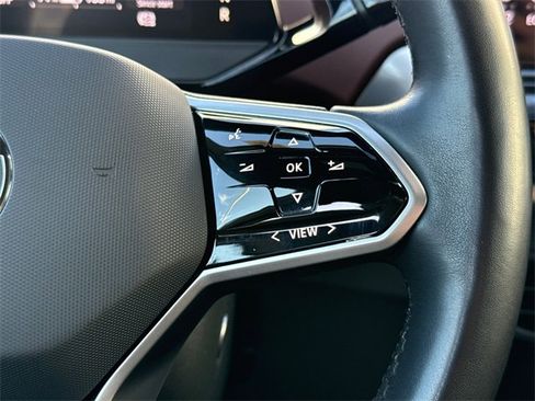 Certified 2022 Volkswagen ID.4 Pro S image 38