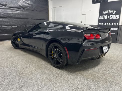 Used 2015 Chevrolet Corvette Stingray Coupe w/ 3LT Preferred Equipment Group RWD image 4
