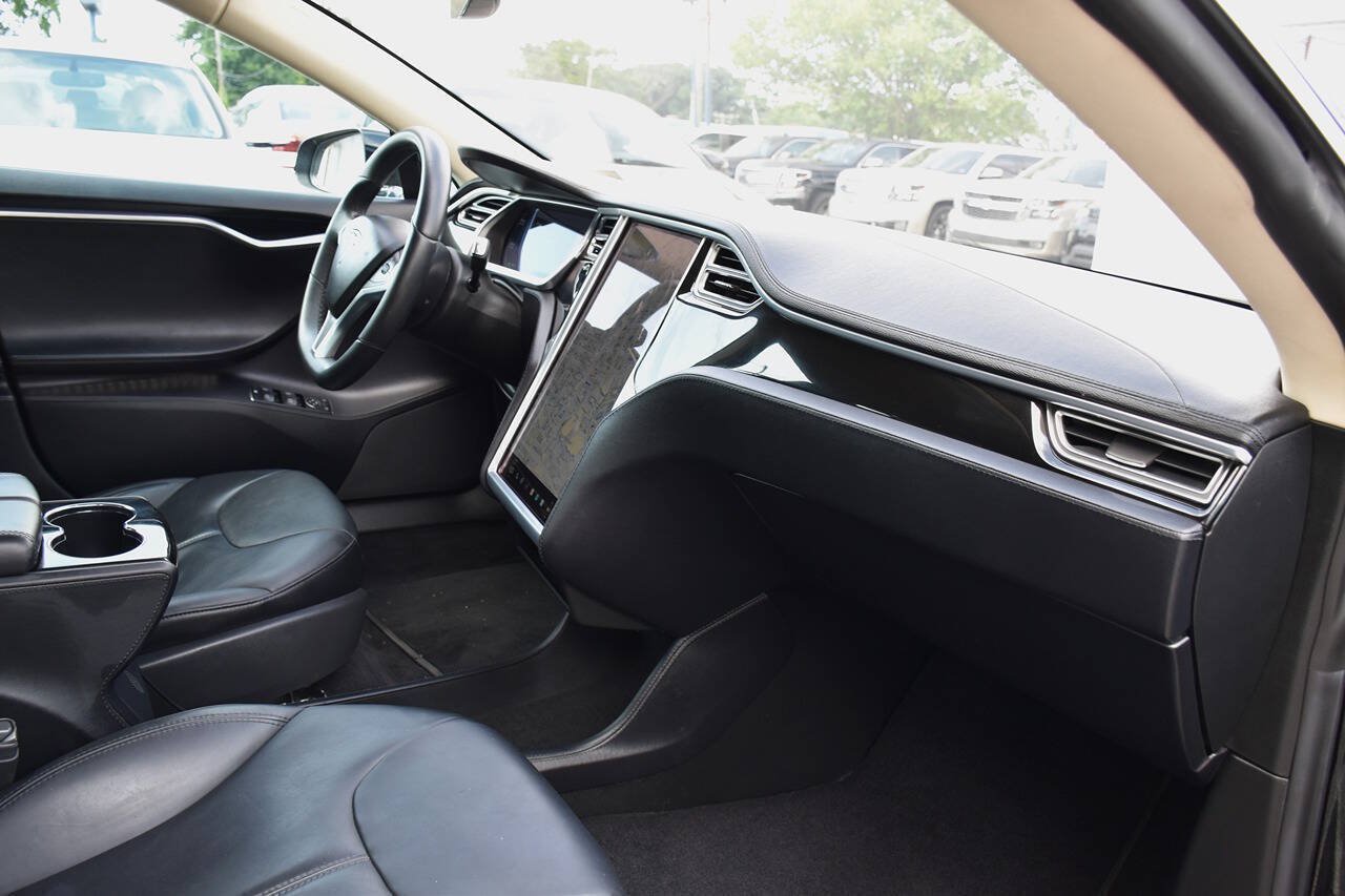 Used 2013 Tesla Model S RWD image 17