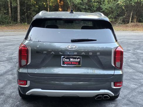 Used 2021 Hyundai Palisade Limited image 3