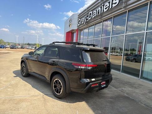 New 2026 Nissan Pathfinder Rock Creek w/ Rock Creek Premium Package AWD/4WD image 2