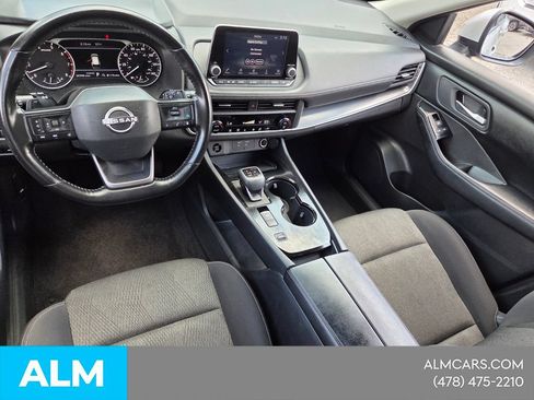 Used 2025 Nissan Rogue SV FWD image 10