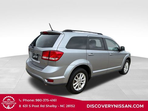 Used 2016 Dodge Journey SXT w/ Comfort/Convenience Group FWD image 6