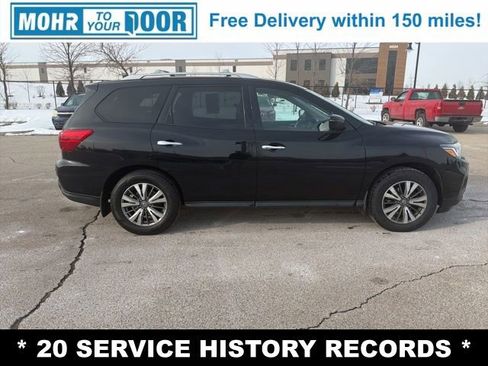 Used 2020 Nissan Pathfinder S image 6