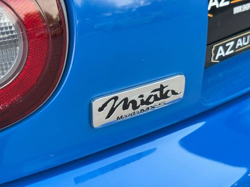 Used 1990 MAZDA MX-5 Miata RWD image 37