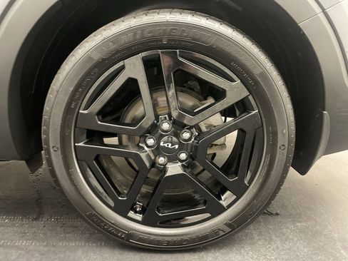 Used 2023 Kia Telluride SX X-Line image 28