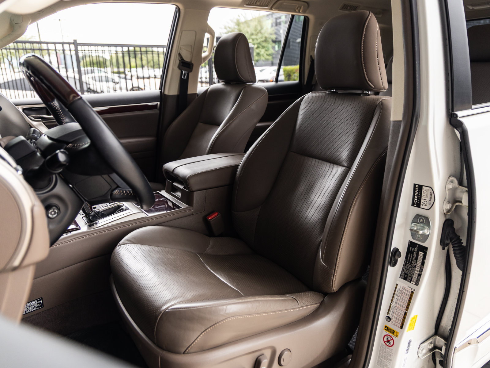 Used 2019 Lexus GX 460 Luxury AWD/4WD image 25