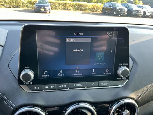 Certified 2022 Nissan Sentra SV FWD image 12