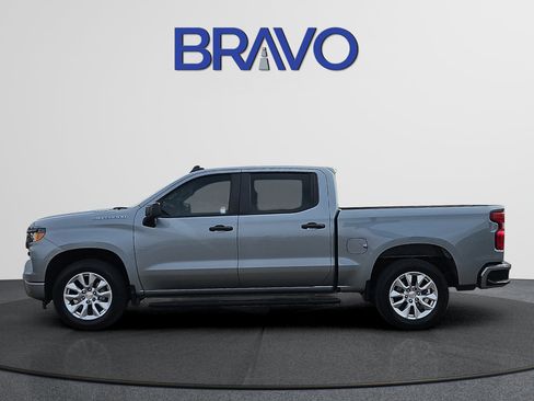 Used 2024 Chevrolet Silverado 1500 Custom RWD image 2