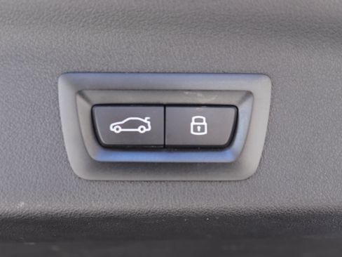 Used 2023 BMW X1 xDrive28i w/ Premium Package image 19