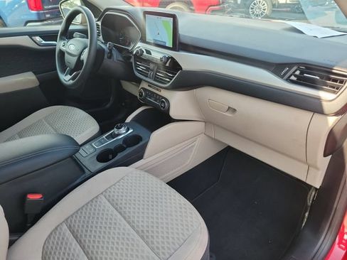 Used 2020 Ford Escape SE FWD image 30