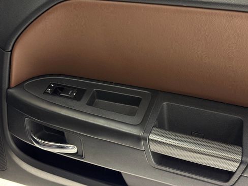 Used 2013 Dodge Challenger R/T image 35