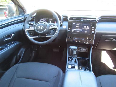Used 2024 Hyundai Tucson SEL image 13