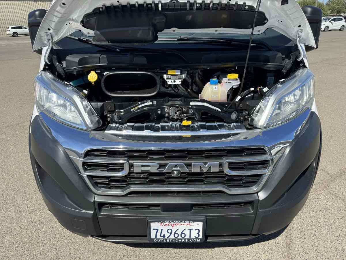 Used 2023 RAM ProMaster 2500 w/ Driver Convenience Group FWD image 39