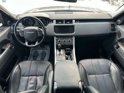 Used 2014 Land Rover Range Rover Sport HSE image 11