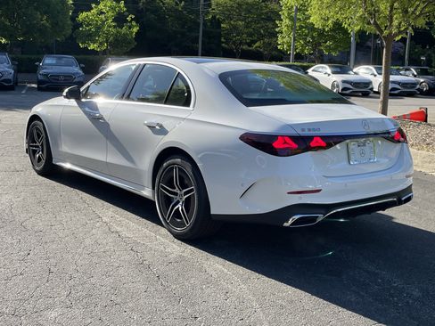 New 2026 Mercedes-Benz E 350 4MATIC Sedan image 13