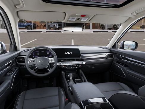 New 2025 Kia Telluride S image 14