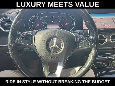 Used 2017 Mercedes-Benz E 300 4MATIC image 16