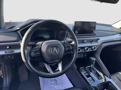 Used 2023 Acura Integra image 10