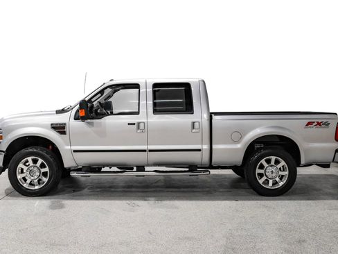 Used 2010 Ford F250 Lariat AWD/4WD image 8