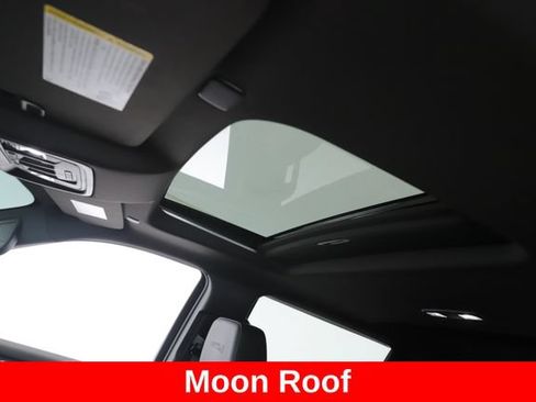 Used 2022 GMC Sierra 1500 AT4 w/ AT4 Premium Package AWD/4WD image 18