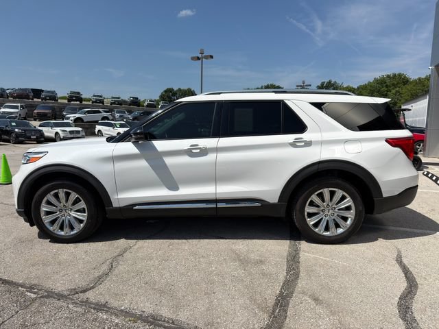 Used 2021 Ford Explorer Limited w/ Hybrid Equipment Group 310A AWD/4WD image 4