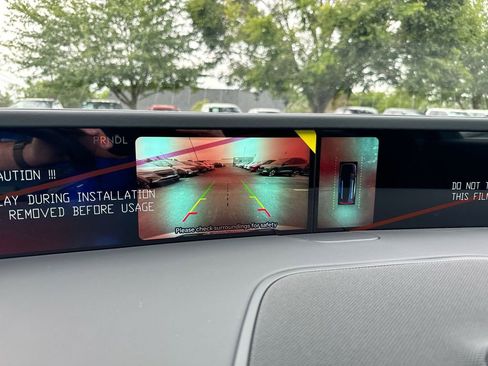 New 2025 Lincoln Nautilus Premier w/ Jet Appearance Package AWD/4WD image 15