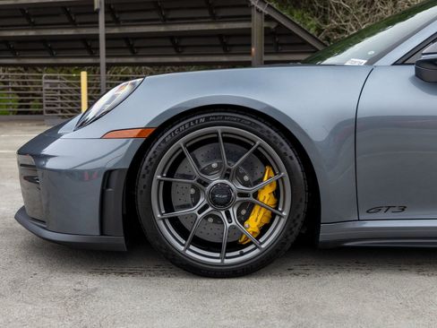 Certified 2026 Porsche 911 GT3 RWD image 13