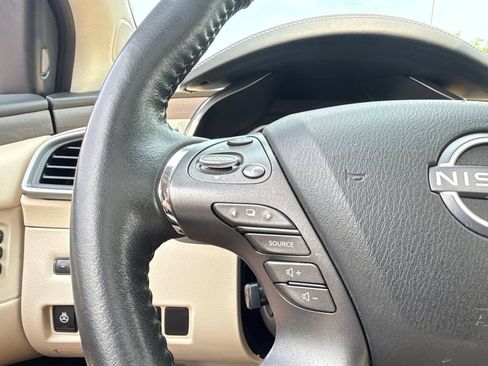 Used 2024 Nissan Murano Platinum w/ Cargo Package AWD/4WD image 17