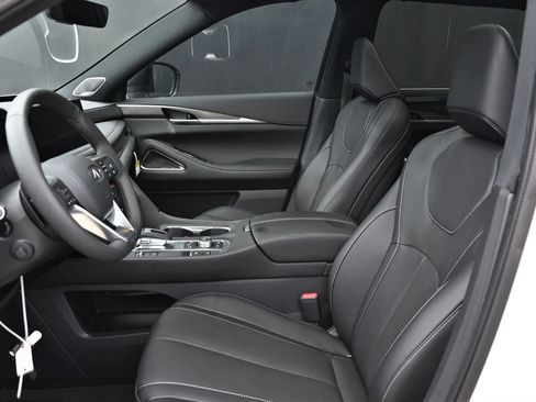 Used 2025 INFINITI QX60 Luxe w/ Black Edition AWD/4WD image 17