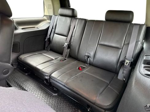 Used 2013 GMC Yukon Denali AWD/4WD image 30