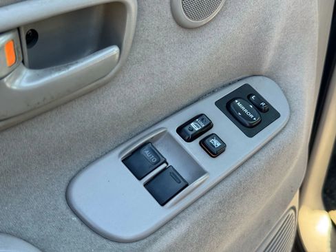 Used 2005 Toyota Tundra SR5 image 12