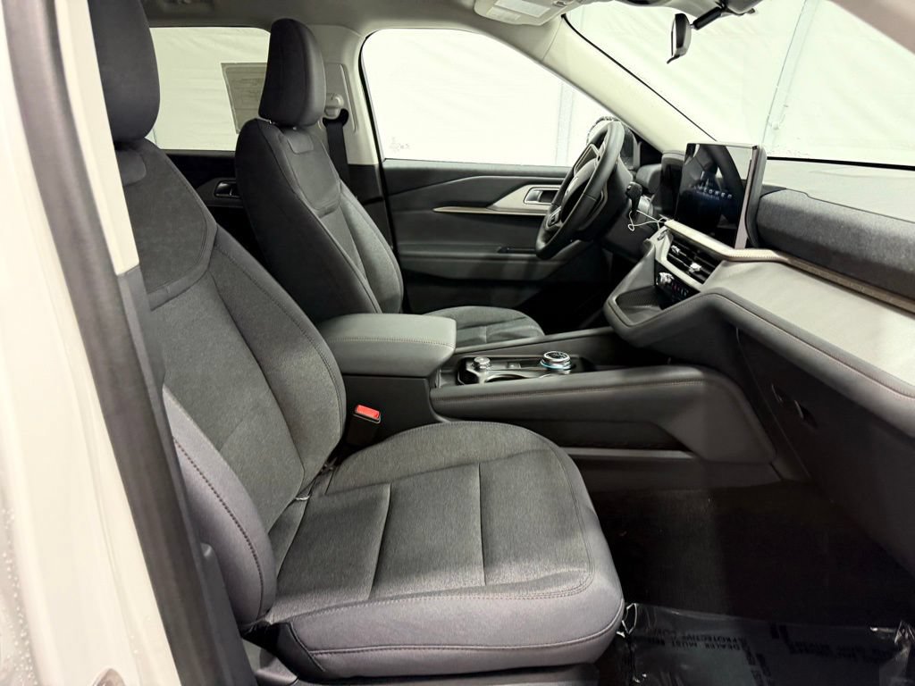 New 2026 Ford Explorer Active AWD/4WD image 21