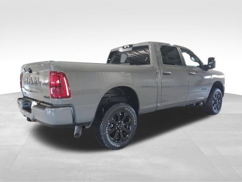 New 2026 RAM 2500 Big Horn AWD/4WD image 8