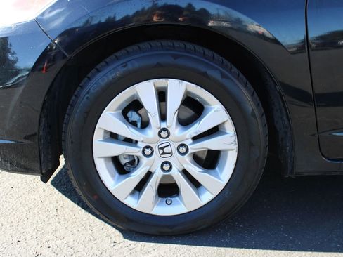 Used 2013 Honda Insight EX image 5