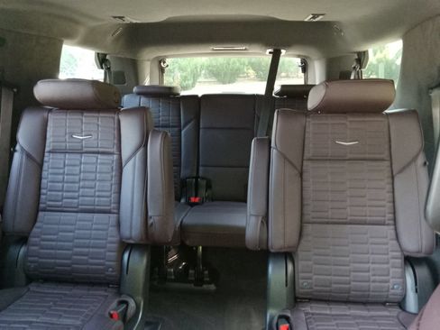 Certified 2024 Cadillac Escalade Sport Platinum AWD/4WD image 23